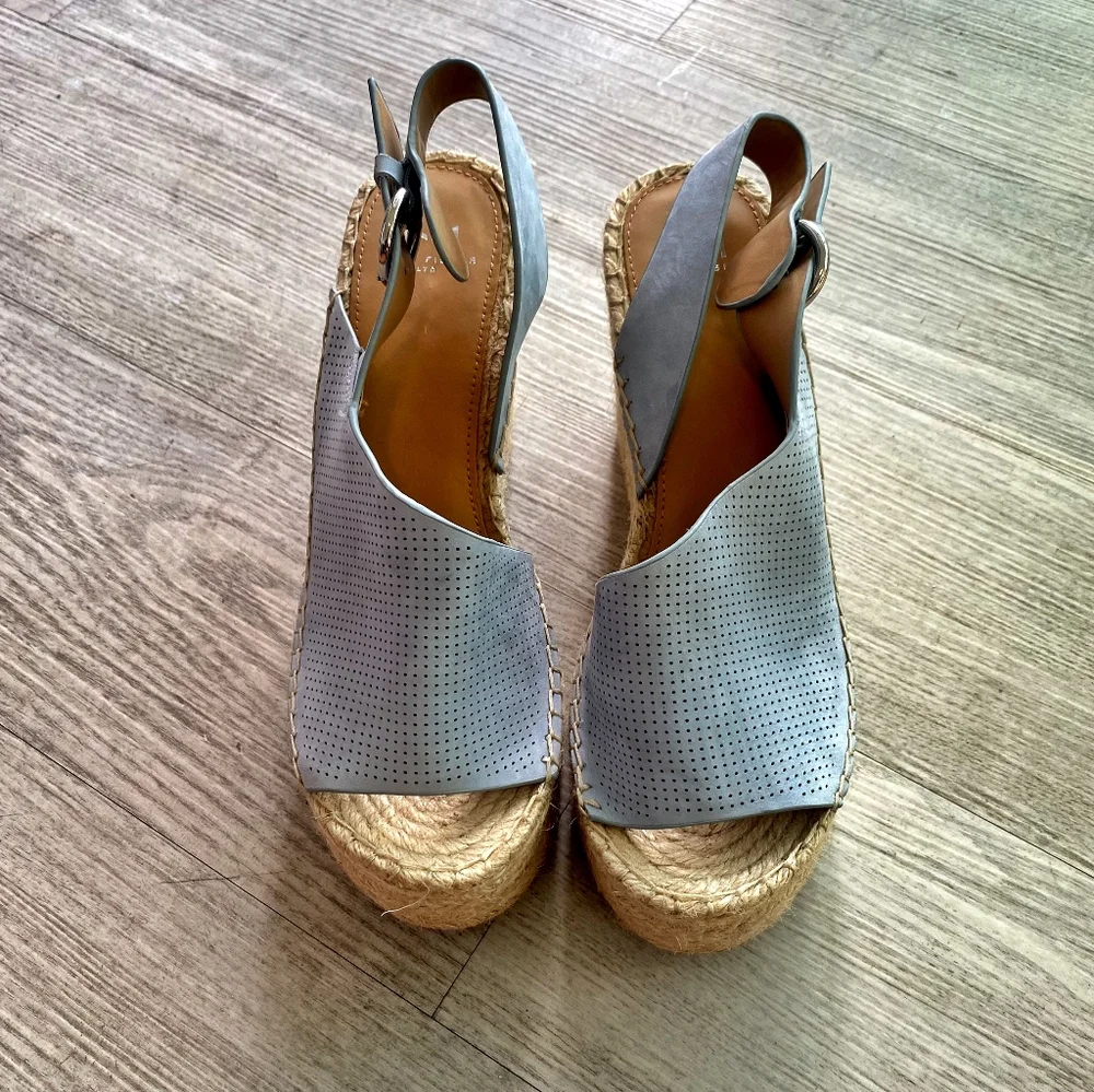 Blue Suede Espadrille Wedge Sandals Resortwear Beachy Vacation 8.5